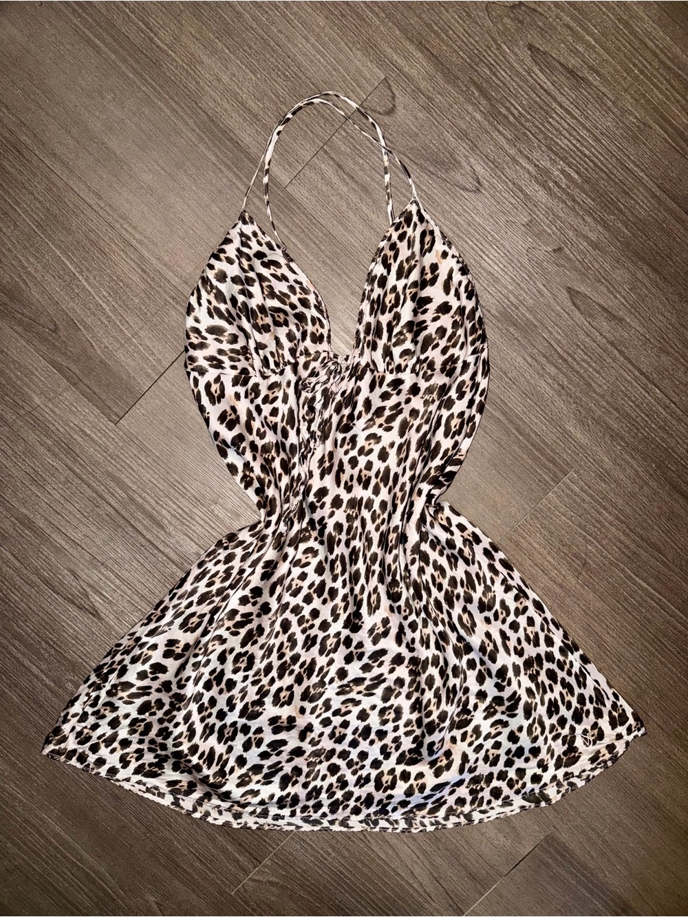 VICTORIA’S SECRET Silk Spaghetti Strap Leopard Cheetah Print Slip Dress